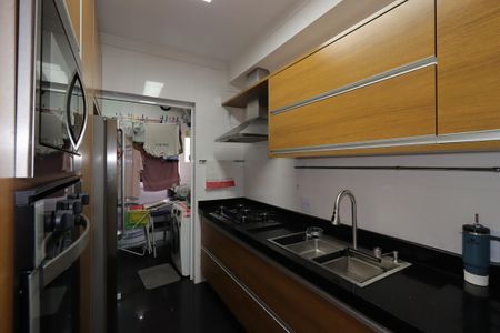 Apartamento à venda com 120m², 3 quartos e 2 vagasCozinha
