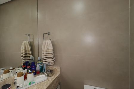 Apartamento à venda com 120m², 3 quartos e 2 vagasBanheiro da Suíte