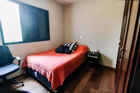 Apartamento à venda com 158m², 4 quartos e 3 vagasFoto 01
