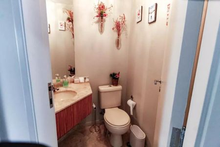 Apartamento à venda com 158m², 4 quartos e 3 vagasFoto 01