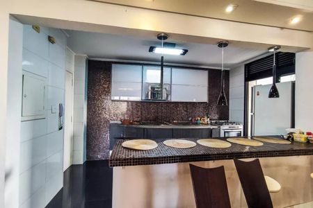 Apartamento à venda com 93m², 3 quartos e 2 vagasFoto 01