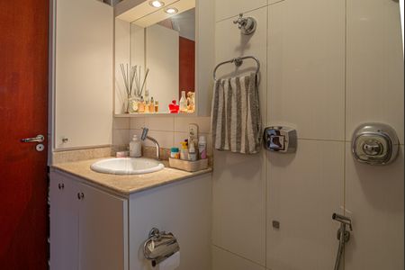 Apartamento à venda com 47m², 2 quartos e sem vagaBanheiro