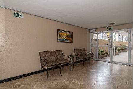 Apartamento à venda com 47m², 2 quartos e sem vagaÁrea comum - Hall Social