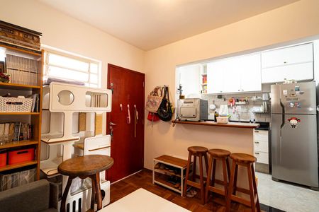 Sala de apartamento à venda com 2 quartos, 47m² em Cerqueira César, São Paulo