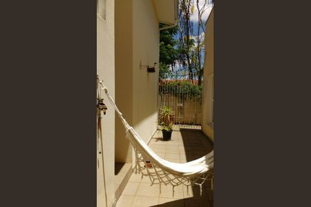 Casa à venda com 360m², 3 quartos e 2 vagasÁrea externa