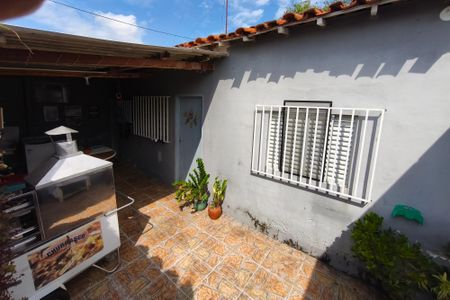 Casa à venda com 250m², 2 quartos e 2 vagasQuintal - Área gourmet