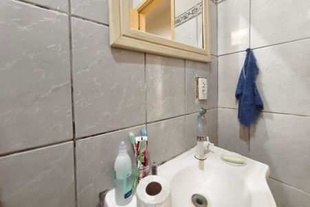 Casa à venda com 250m², 2 quartos e 2 vagasBanheiro