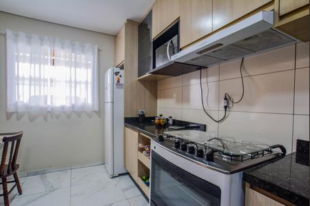 Casa para alugar com 99m², 2 quartos e 2 vagasCozinha