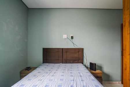 Casa para alugar com 99m², 2 quartos e 2 vagasSuíte 2