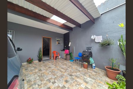 Casa para alugar com 99m², 2 quartos e 2 vagasGaragem