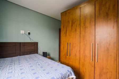 Casa para alugar com 99m², 2 quartos e 2 vagasSuíte 2