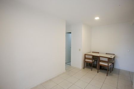 Sala de apartamento para alugar com 2 quartos, 70m² em Freguesia (jacarepaguá), Rio de Janeiro