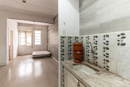 Cozinha de kitnet/studio para alugar com 1 quarto, 37m² em Higienópolis, São Paulo