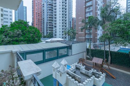 Apartamento à venda com 128m², 3 quartos e 1 vaga Apartamento à venda com 128m², 3 quartos e 1 vagaVaranda do Quarto 3