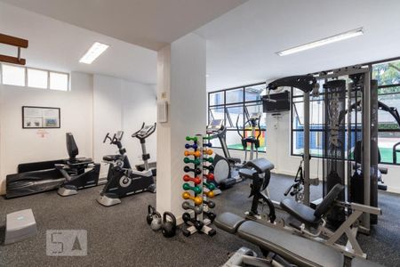 Apartamento à venda com 128m², 3 quartos e 1 vaga Apartamento à venda com 128m², 3 quartos e 1 vagaÁrea comum - Academia