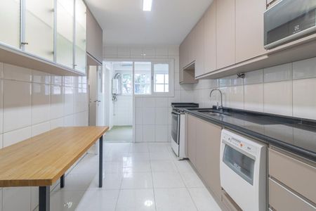 Apartamento à venda com 128m², 3 quartos e 1 vaga Apartamento à venda com 128m², 3 quartos e 1 vagaCozinha
