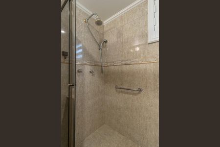 Apartamento à venda com 128m², 3 quartos e 1 vaga Apartamento à venda com 128m², 3 quartos e 1 vagaBanheiro Corredor