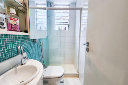 Apartamento à venda com 115m², 3 quartos e 1 vaga Apartamento à venda com 115m², 3 quartos e 1 vagaBanheiro Social