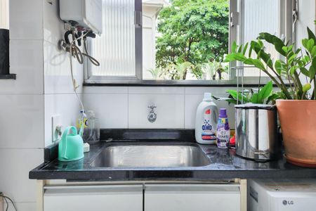 Apartamento à venda com 115m², 3 quartos e 1 vaga Apartamento à venda com 115m², 3 quartos e 1 vagaÁrea de Serviço