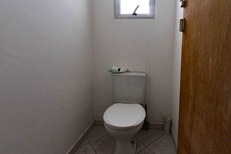 Casa de condomínio à venda com 163m², 3 quartos e 4 vagas Casa de condomínio à venda com 163m², 3 quartos e 4 vagasLavabo