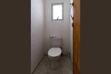 Casa de condomínio à venda com 163m², 3 quartos e 4 vagas Casa de condomínio à venda com 163m², 3 quartos e 4 vagasLavabo