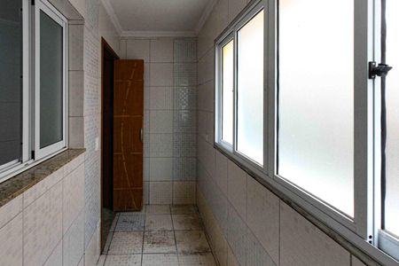 Casa de condomínio à venda com 163m², 3 quartos e 4 vagas