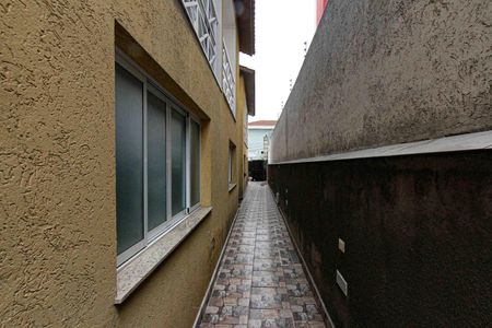 Casa de condomínio à venda com 163m², 3 quartos e 4 vagas