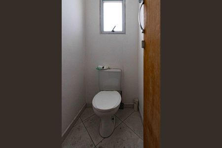 Casa de condomínio à venda com 163m², 3 quartos e 4 vagas Casa de condomínio à venda com 163m², 3 quartos e 4 vagasLavabo