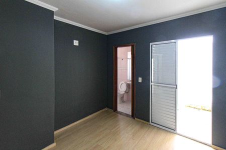 Casa de condomínio à venda com 163m², 3 quartos e 4 vagas Casa de condomínio à venda com 163m², 3 quartos e 4 vagasSuite