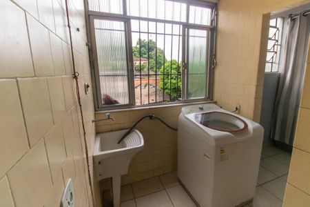 Apartamento à venda com 72m², 2 quartos e 1 vaga Apartamento à venda com 72m², 2 quartos e 1 vagaÁrea de Serviço