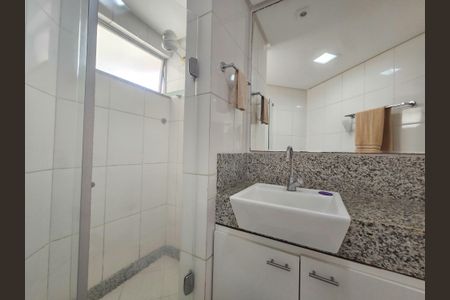 Apartamento para alugar com 90m², 3 quartos e 1 vaga Apartamento para alugar com 90m², 3 quartos e 1 vagaBanheiro
