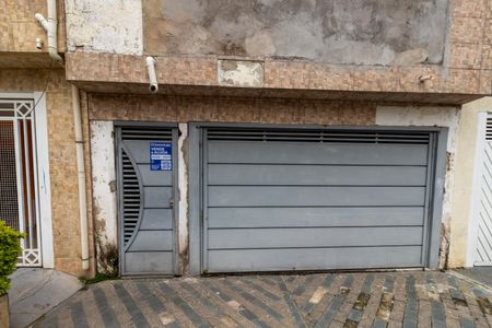 Casa para alugar com 30m², 1 quarto e sem vaga Casa para alugar com 30m², 1 quarto e sem vagaFachada