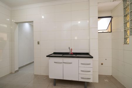 Casa para alugar com 30m², 1 quarto e sem vaga Casa para alugar com 30m², 1 quarto e sem vagaCozinha