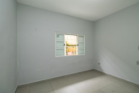 Casa para alugar com 30m², 1 quarto e sem vaga Casa para alugar com 30m², 1 quarto e sem vagaQuarto