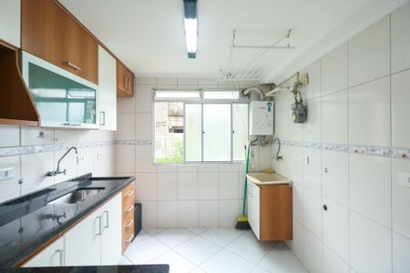 Apartamento para alugar com 32m², 2 quartos e 1 vaga Apartamento para alugar com 32m², 2 quartos e 1 vagaCozinha e Área de Serviço