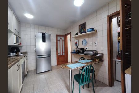 Apartamento para alugar com 360m², 5 quartos e 4 vagasCozinha