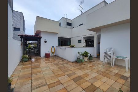 Apartamento para alugar com 360m², 5 quartos e 4 vagasÁrea Externa