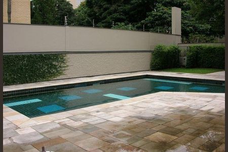 Apartamento para alugar com 180m², 3 quartos e 2 vagas