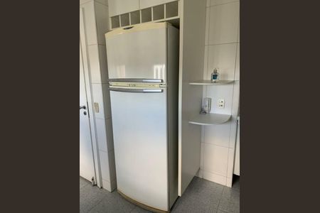 Apartamento para alugar com 3 quartos, 180m² em Alto de Pinheiros, São Paulo