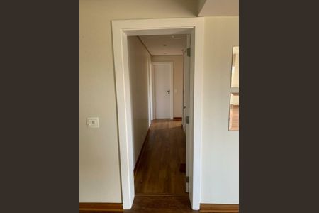 Apartamento para alugar com 180m², 3 quartos e 2 vagas