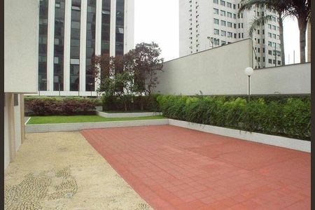 Apartamento para alugar com 180m², 3 quartos e 2 vagas