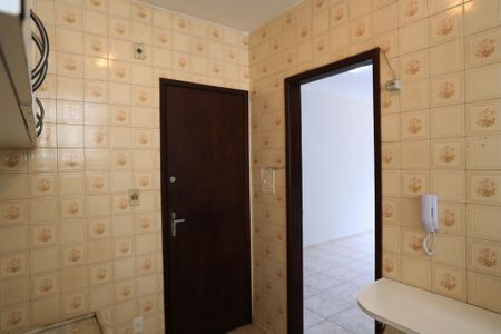 Apartamento à venda com 63m², 2 quartos e 1 vaga Apartamento à venda com 63m², 2 quartos e 1 vagaCozinha