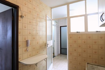 Apartamento à venda com 63m², 2 quartos e 1 vaga Apartamento à venda com 63m², 2 quartos e 1 vagaCozinha