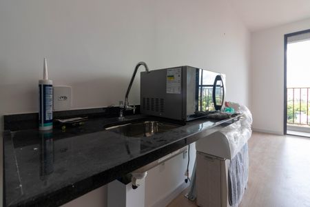 Cozinha de kitnet/studio à venda com 1 quarto, 24m² em Vila Olímpia, São Paulo