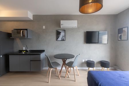 Studio à venda com 24m², 1 quarto e sem vaga Studio à venda com 24m², 1 quarto e sem vagaStudio
