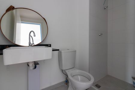 Banheiro de kitnet/studio à venda com 1 quarto, 24m² em Vila Olímpia, São Paulo