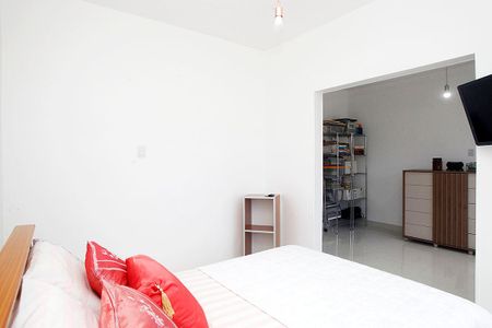 Apartamento à venda com 106m², 2 quartos e 1 vagaQuarto 2