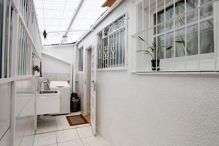 Apartamento à venda com 106m², 2 quartos e 1 vagaÁrea de Serviço
