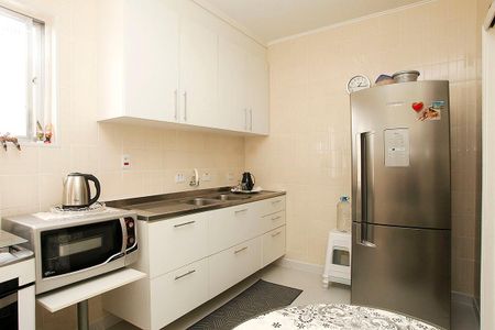 Apartamento à venda com 106m², 2 quartos e 1 vagaCozinha