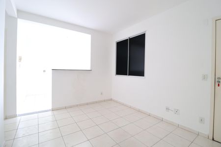 Sala de apartamento para alugar com 2 quartos, 45m² em Shopping Park, Uberlândia